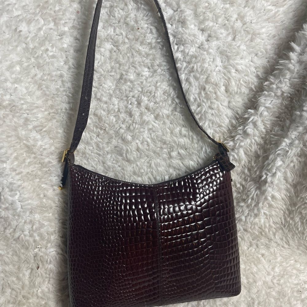 Etienne Aigner leather burgundy reptile print shoulder bag gold tone hardwares - Picture 6 of 16